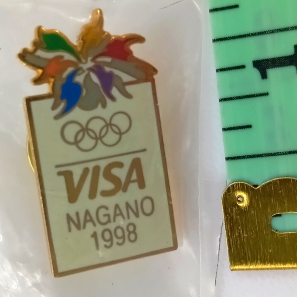 1998 Nagano Japan Visa Winter Olympics Lapel Hat Lanyard Pin New Vintage